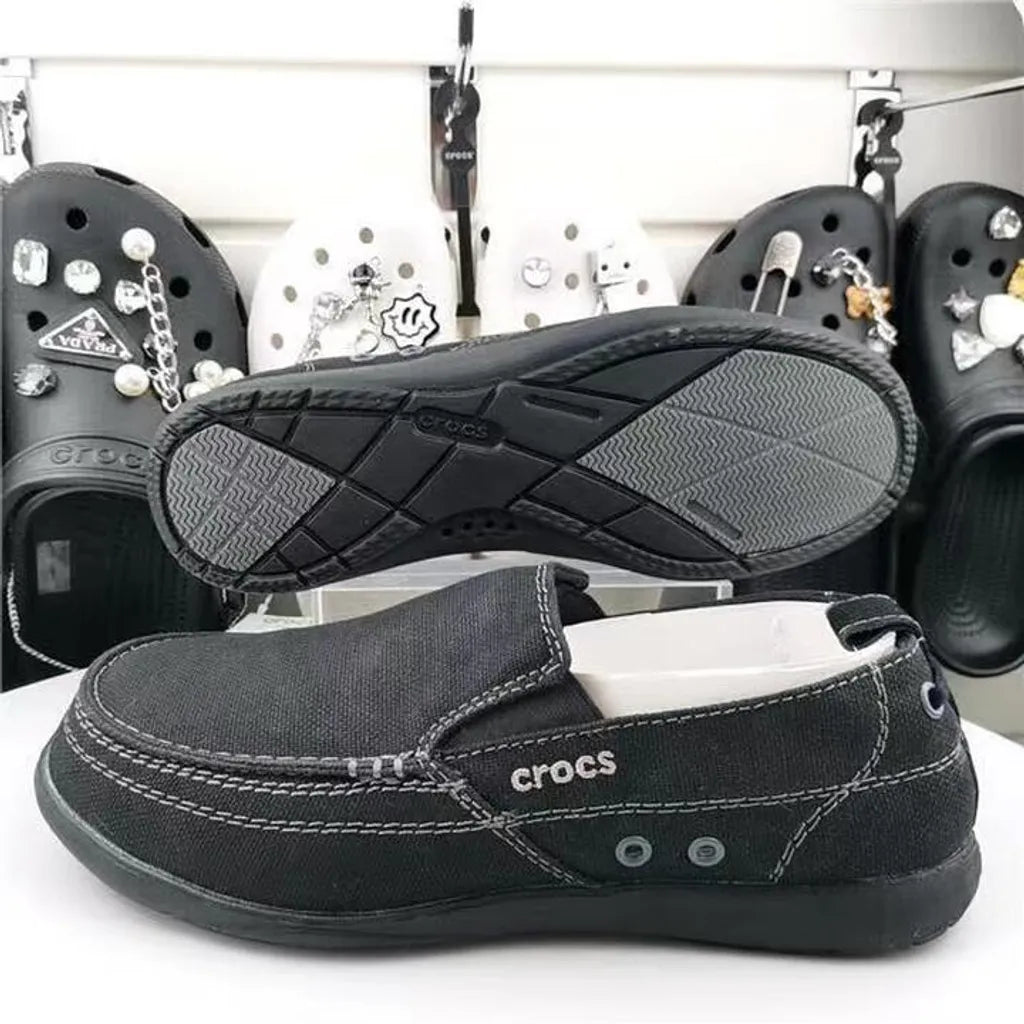 Crocs Walu Men Loafers - Black