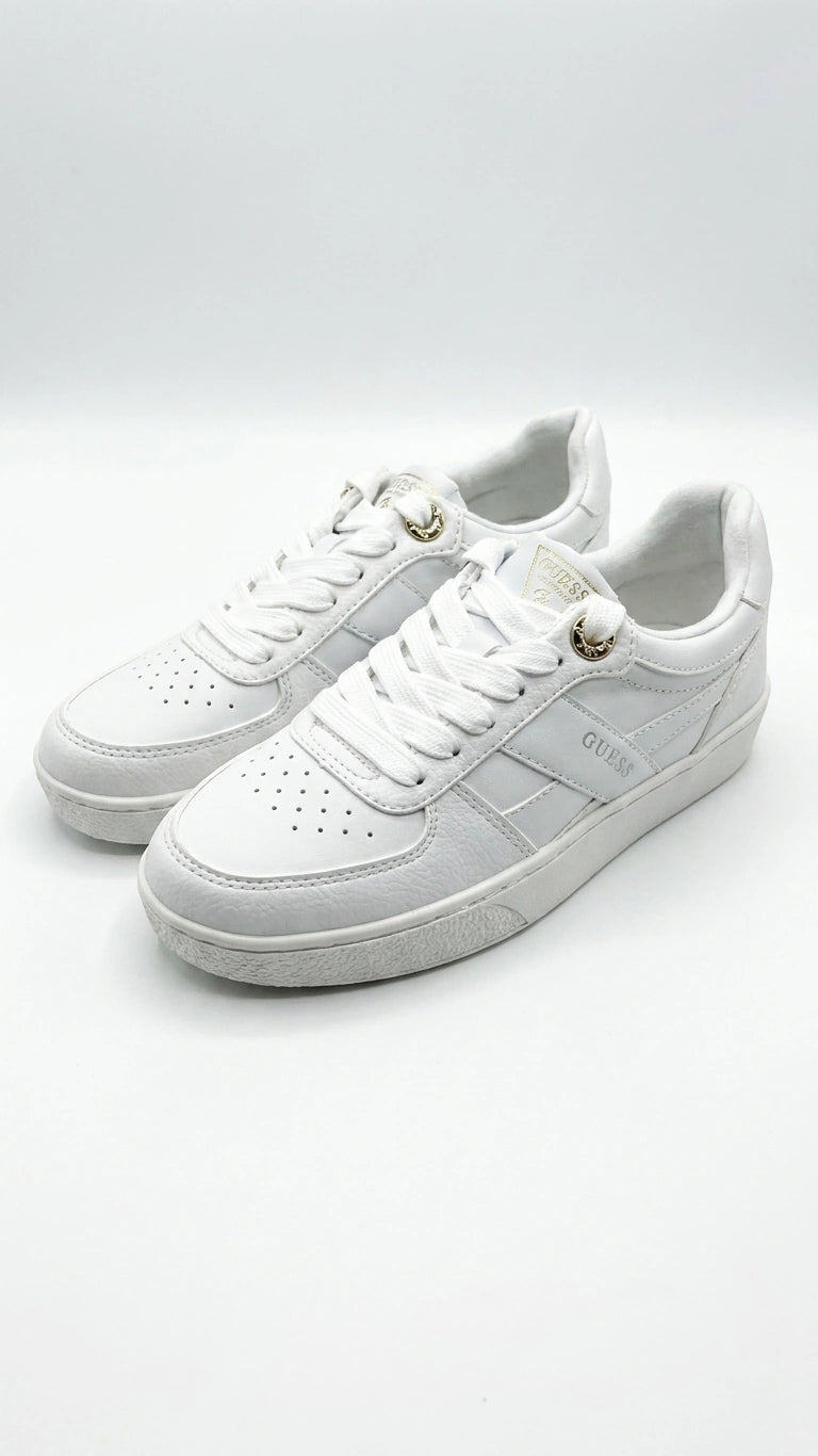 GUESS Women's Retro Court Low-Top Sneakers - White