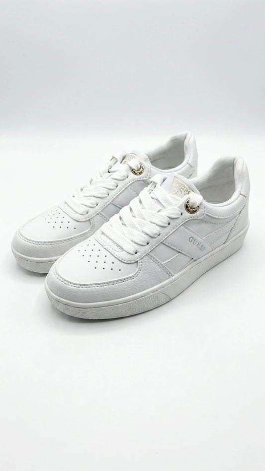 GUESS Women's Retro Court Low-Top Sneakers - White