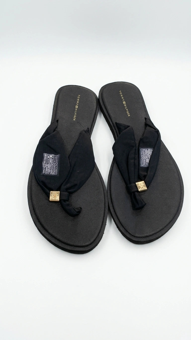 Tommy Hilfiger Women's Monogram Fabric Thong Sandals - Black