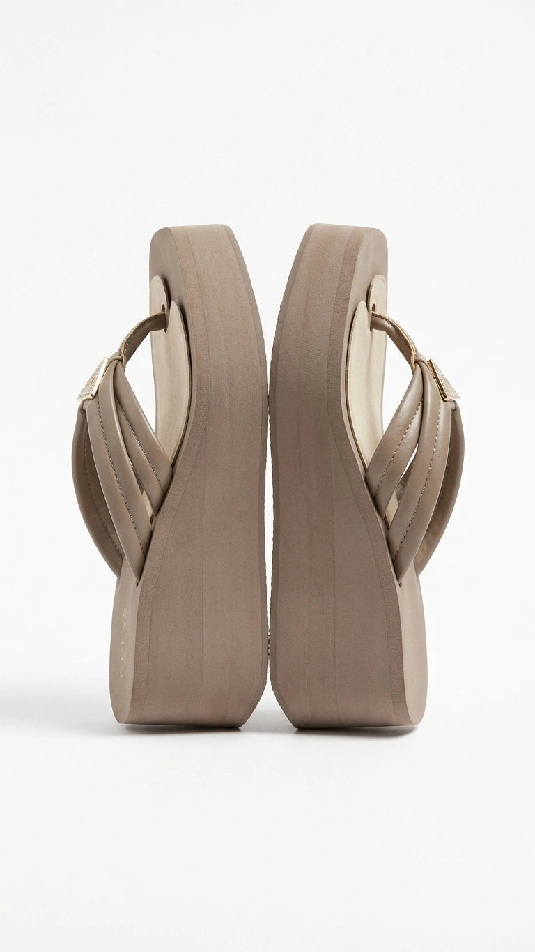 GUESS Women's Platform Thong Sandals - Taupe