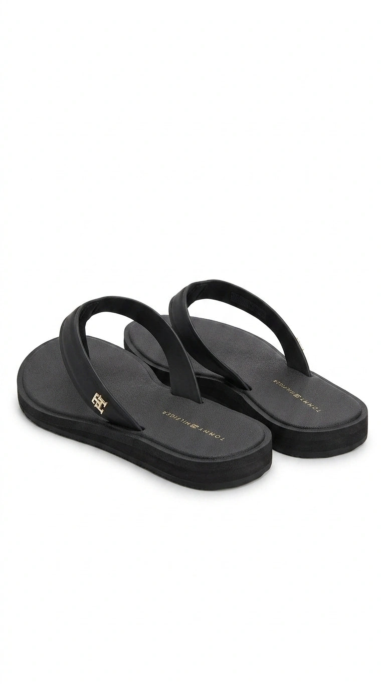 Tommy Hilfiger Women TH Monogram Flip Flops - Black