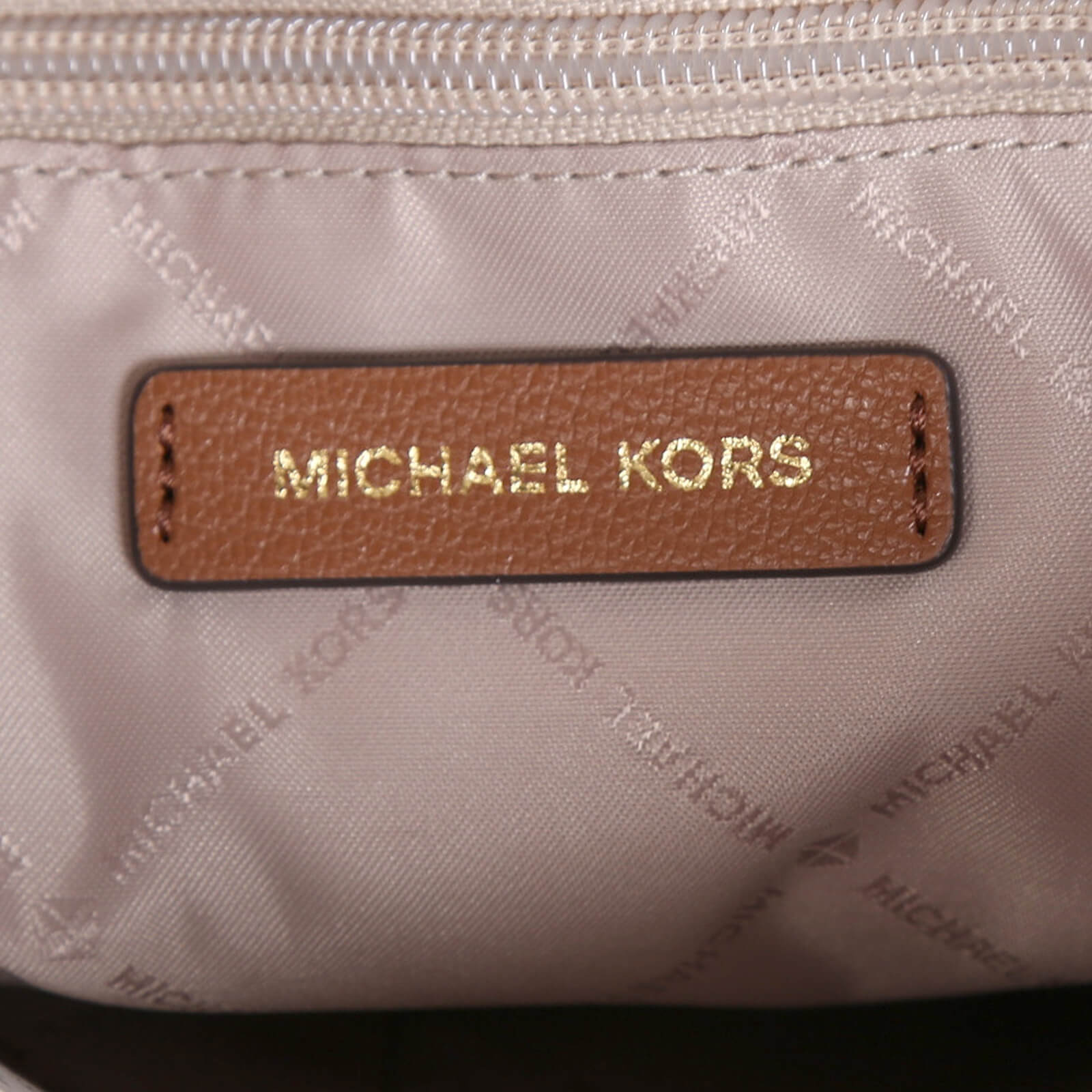 Michael Kors Charlotte Large MK Siganture Top-Zip Tote Vanilla/Brown