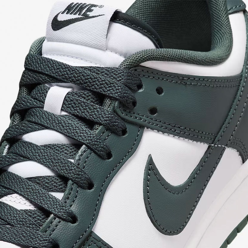 Nike Dunk Low Retro Varsity Green