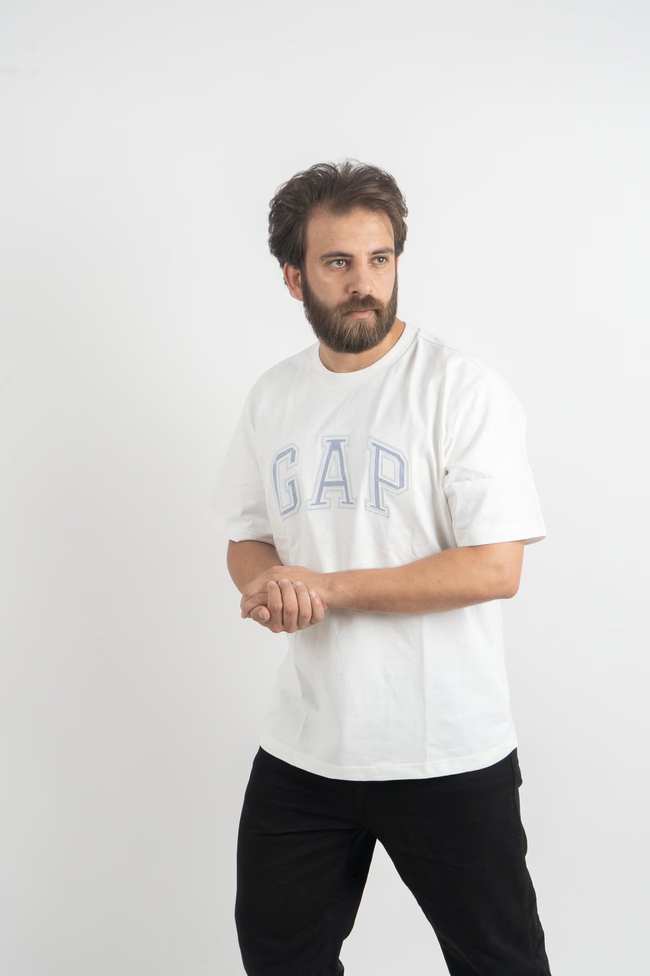Men’s Classic White GAP Logo Crewneck Tee