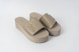 GUESS Peers Logo Slide Sandals