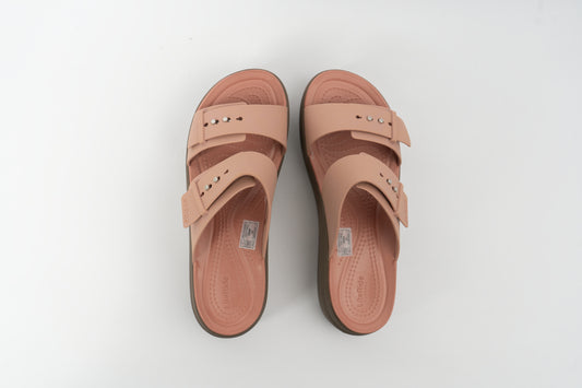 Crocs Women's Brooklyn Low Wedges Sandal