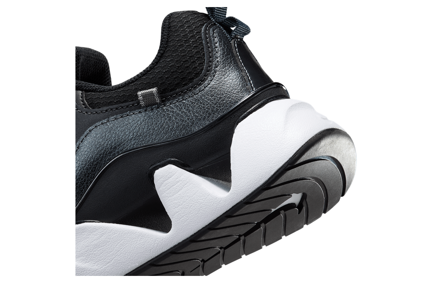Nike Ryz 365 2 Black White Off Noir Metallic Hematite (Women's)