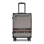 Tommy Hilfiger Lewiston 3-Piece Soft Luggage Set - Image 4