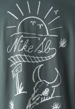 Nike SB TEE TRAIN MONIKER - Print T-shirt - vintage green - Image 3