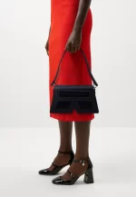 KARL LAGERFELD IKON - Handbag - black - Image 3