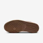 ⁦NIKE Air Jordan 1 Low Archaeo Brown/Archaeo Brown-White⁩ - الصورة ⁦6⁩