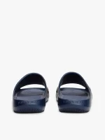 ⁦TOMMY HILFIGER Cutout Embossed Pool Slides-NAV⁩ - الصورة ⁦3⁩