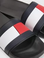 ⁦Tommy hilfiger - Men's Flag Strap Pool Slides-BLK⁩ - الصورة ⁦4⁩