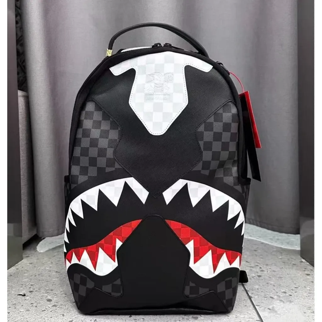 001_20260071 Triple Decker Heir To The Throne Limited Edition Backpack - الصورة 1