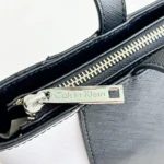 ⁦Calvin Klein Women's SIGNATURE TOTE CB94⁩ - الصورة ⁦3⁩